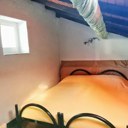 Bike Night-bike Friendly, Cozy Loft, Apartment *